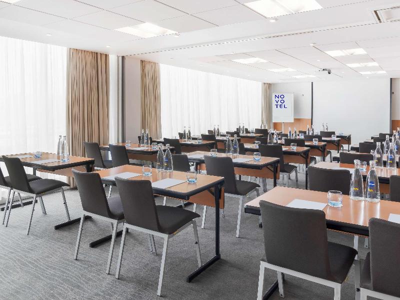 Novotel London Excel image