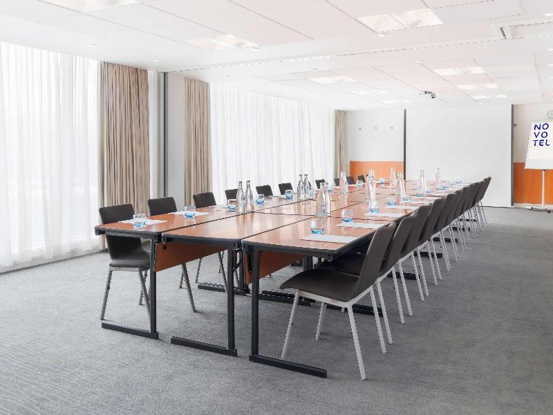 Novotel London Excel image