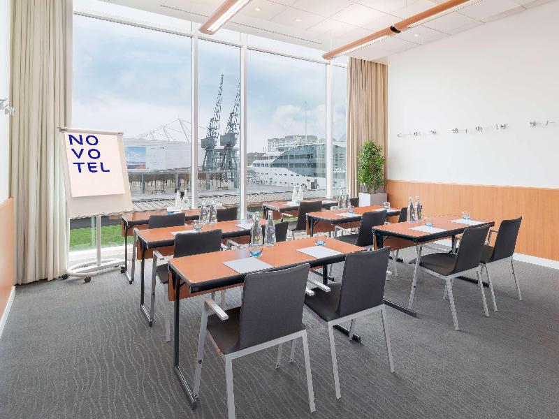 Novotel London Excel image