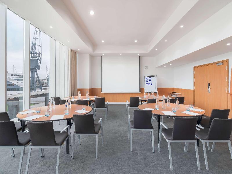 Novotel London Excel image
