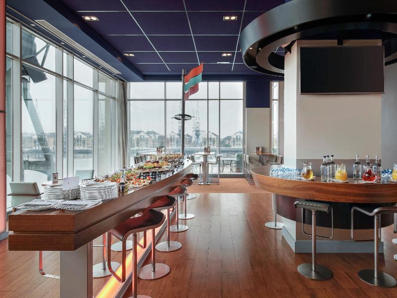 Novotel London Excel image