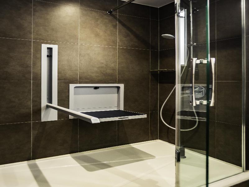 Novotel London Excel image