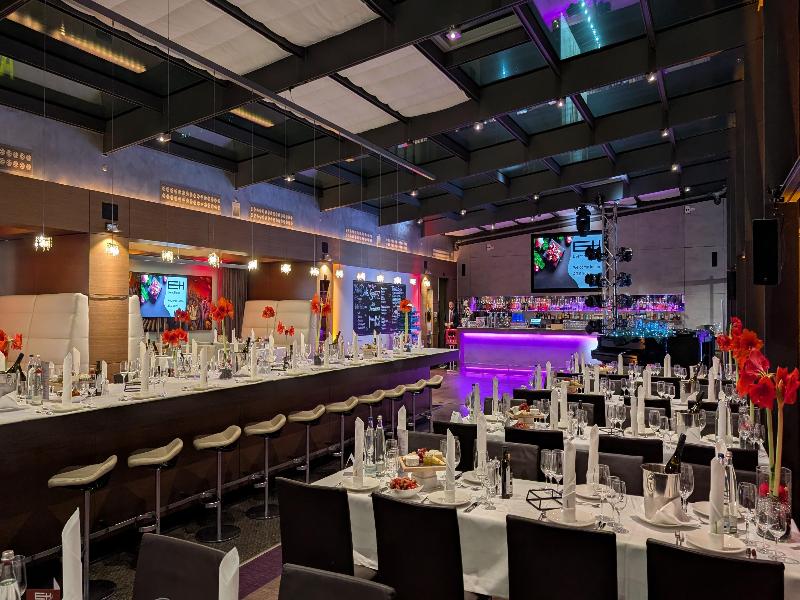 Park Inn by Radisson Berlin Alexanderplatz image