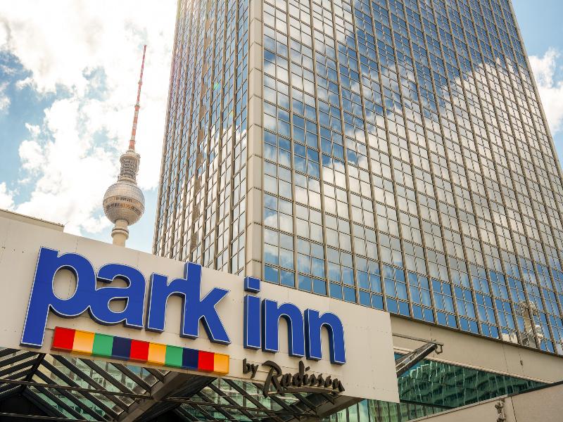 Park Inn by Radisson Berlin Alexanderplatz image