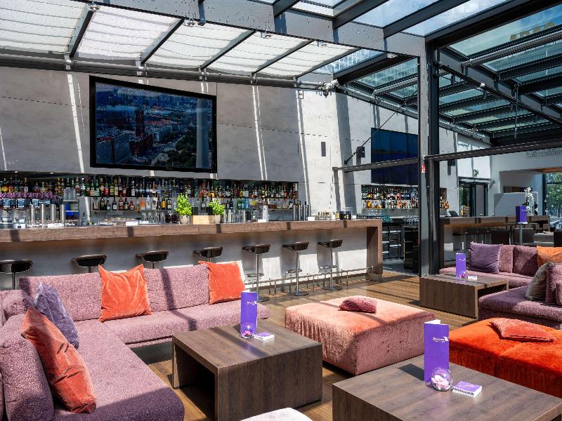 Park Inn by Radisson Berlin Alexanderplatz image