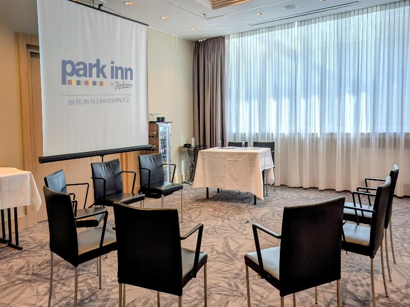 Park Inn by Radisson Berlin Alexanderplatz image