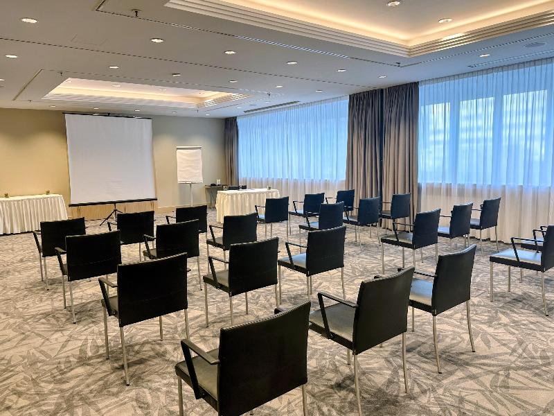 Park Inn by Radisson Berlin Alexanderplatz image