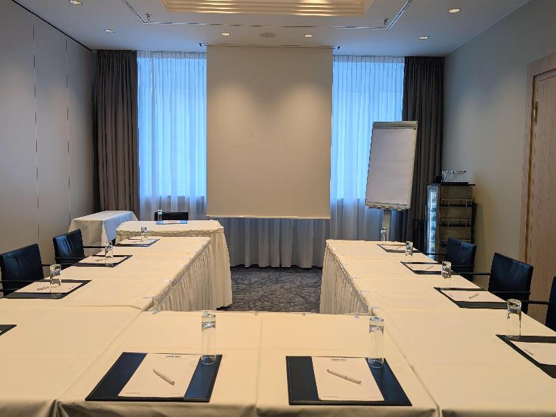 Park Inn by Radisson Berlin Alexanderplatz image