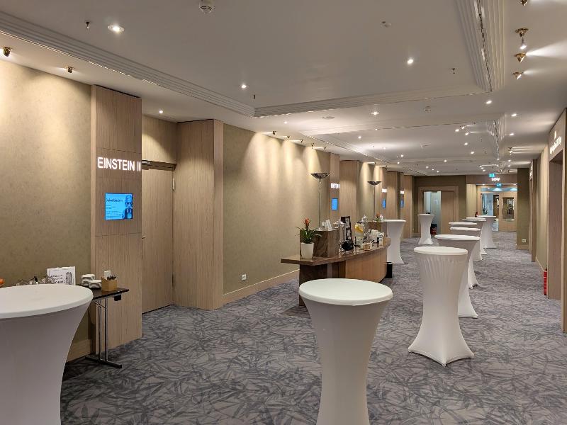 Park Inn by Radisson Berlin Alexanderplatz image