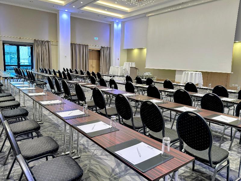 Park Inn by Radisson Berlin Alexanderplatz image