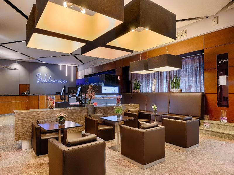 Park Inn by Radisson Berlin Alexanderplatz image