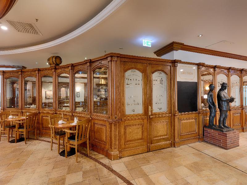 Park Inn by Radisson Berlin Alexanderplatz image