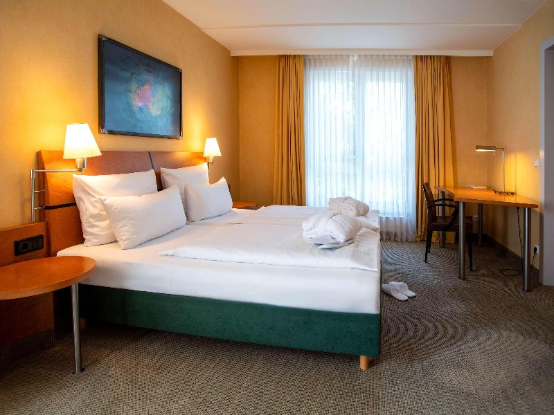 Best Western Premier Airporthotel Berlin image