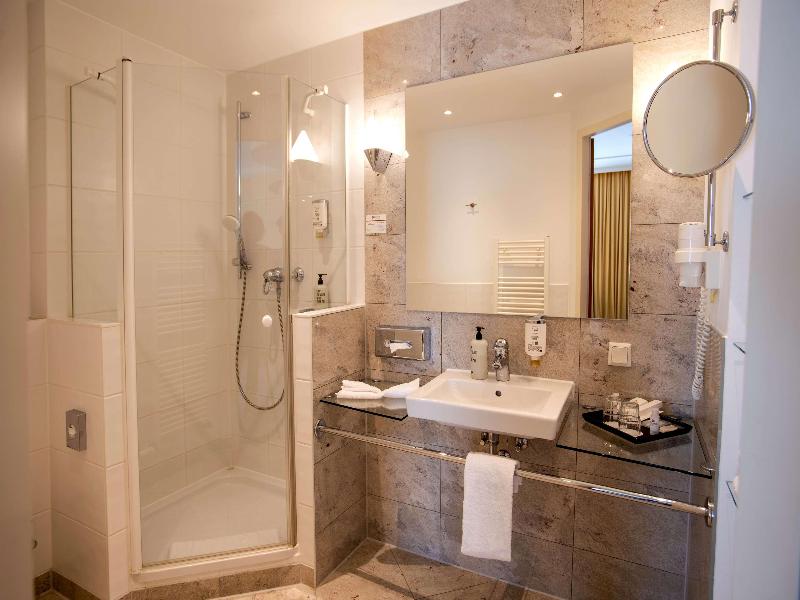 Best Western Premier Airporthotel Berlin image