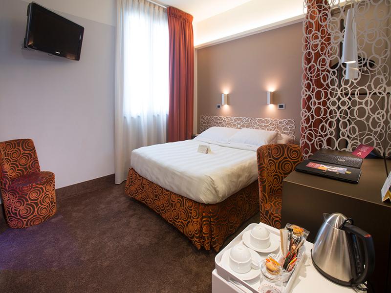Hotel Berna image