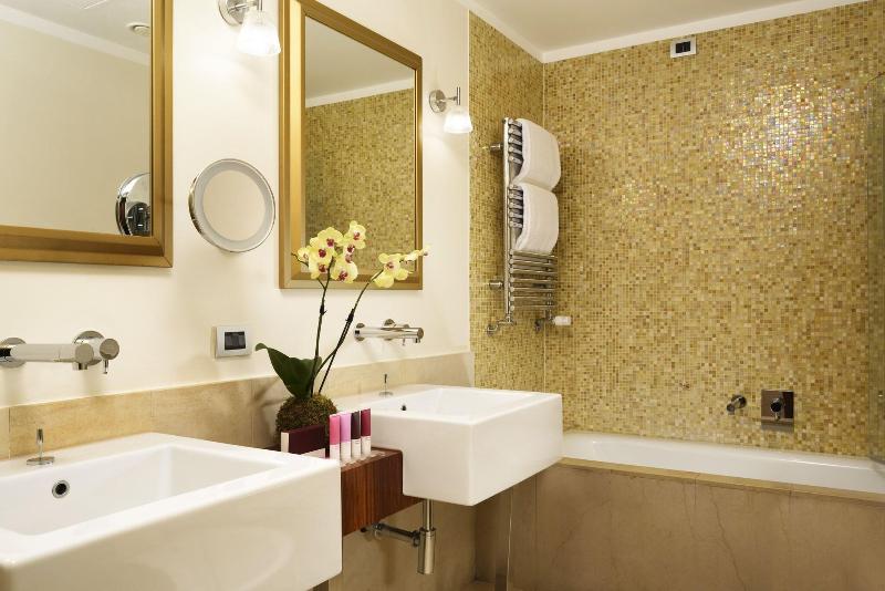 Enterprise Hotel Design & Boutique image