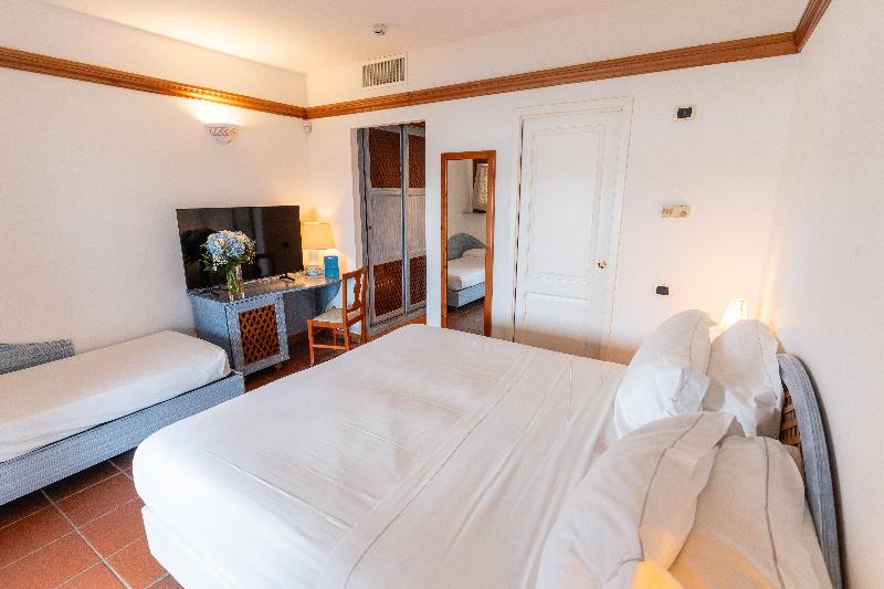 Hotel Palumbalza image