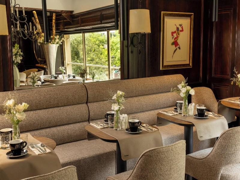 Hotel London image