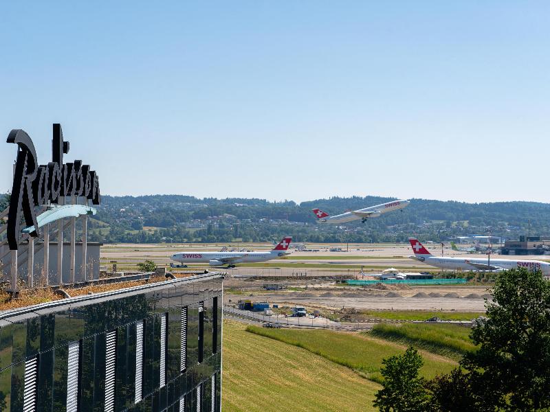 Radisson Hotel Zurich Airport image