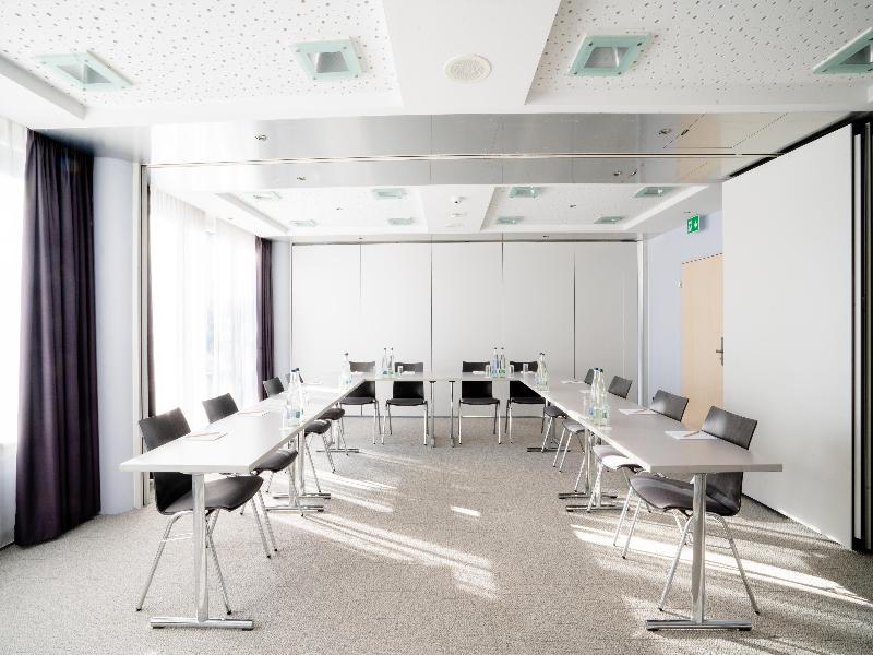 Radisson Hotel Zurich Airport image