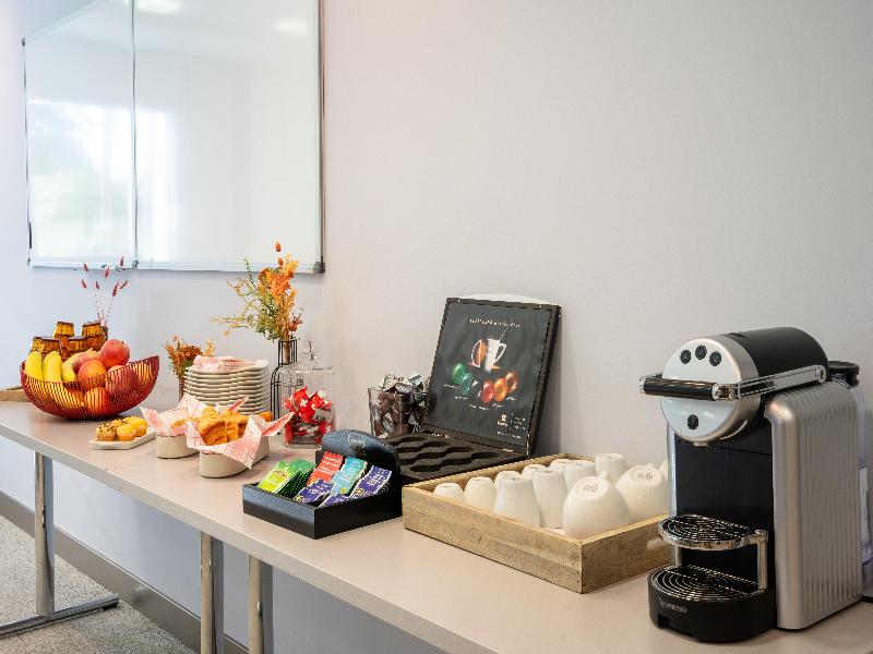 Radisson Hotel Zurich Airport image