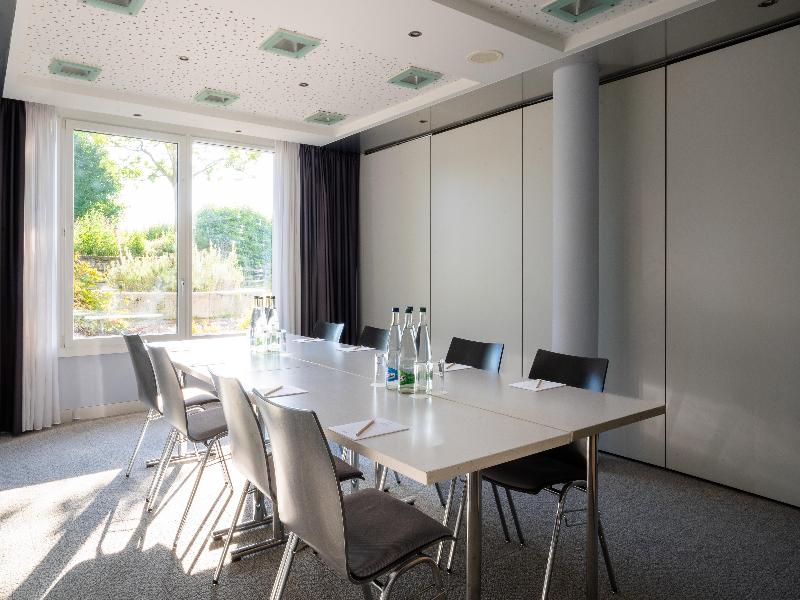 Radisson Hotel Zurich Airport image