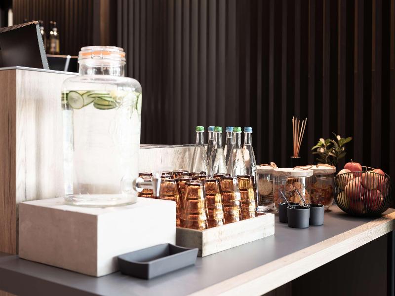 Radisson Hotel Zurich Airport image