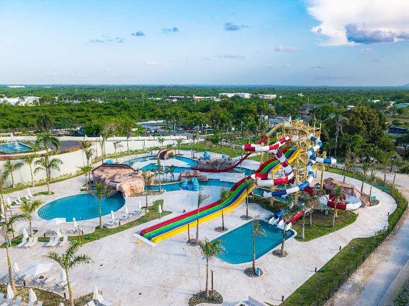 Wyndham Alltra Punta Cana All Inclusive Resort image
