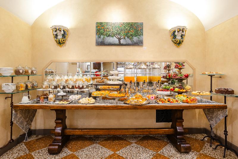 Art Commercianti Hotel