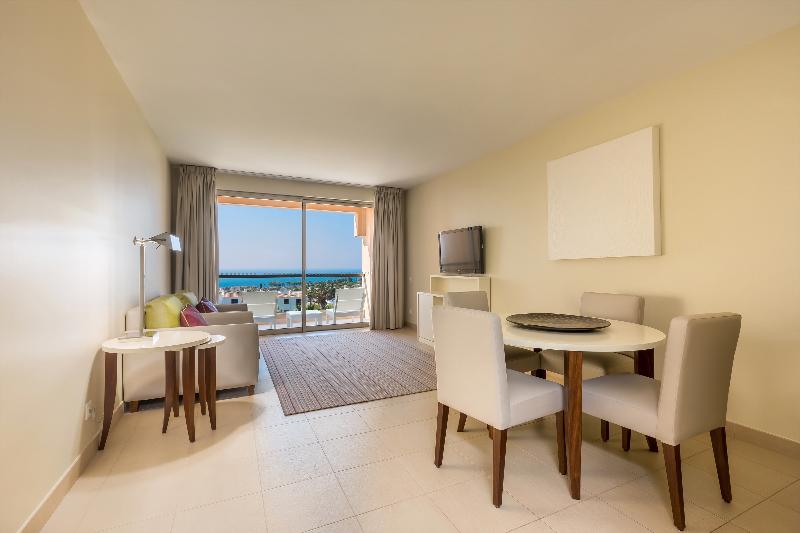 NAU Sao Rafael Suites image