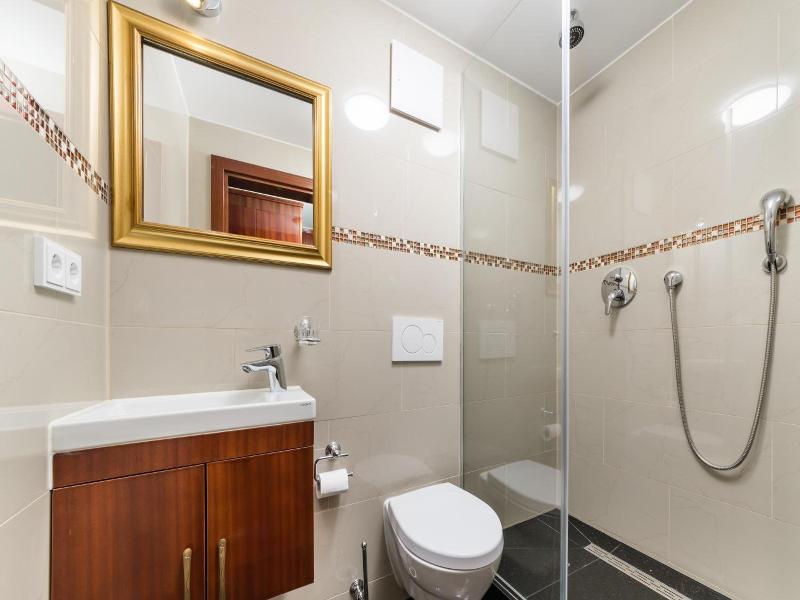 Hotel Du Train image