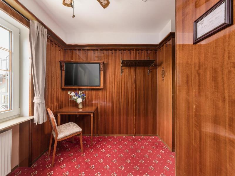 Hotel Du Train image