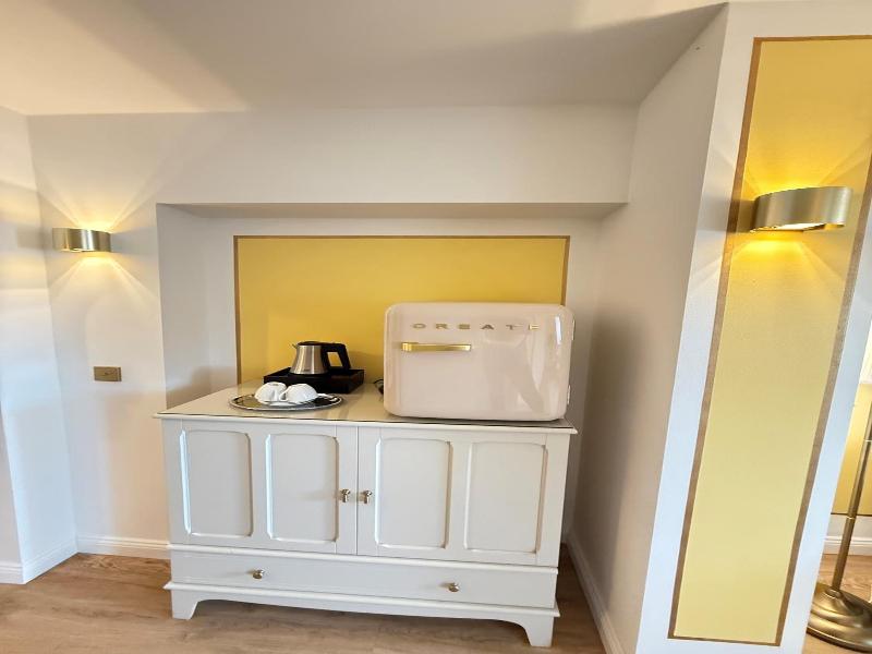 Hotel Du Train image