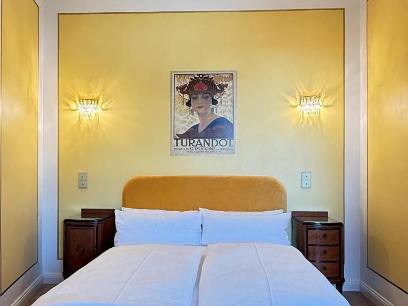 Hotel Du Train image