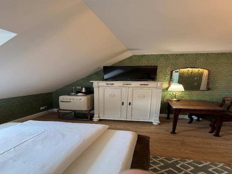 Hotel Du Train image