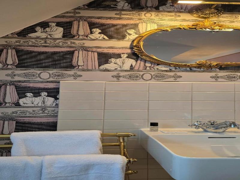 Hotel Du Train image