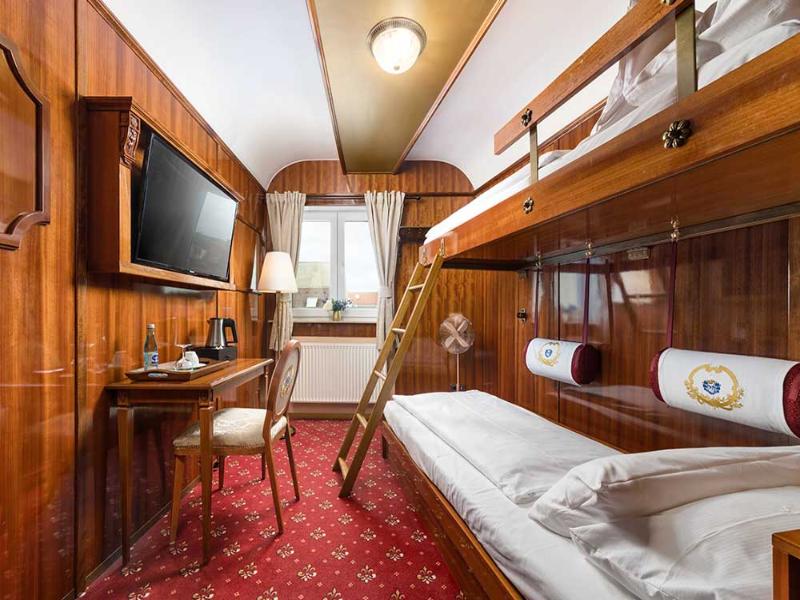 Hotel Du Train image