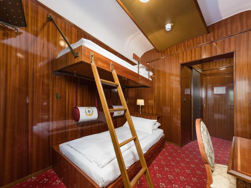 Hotel Du Train image