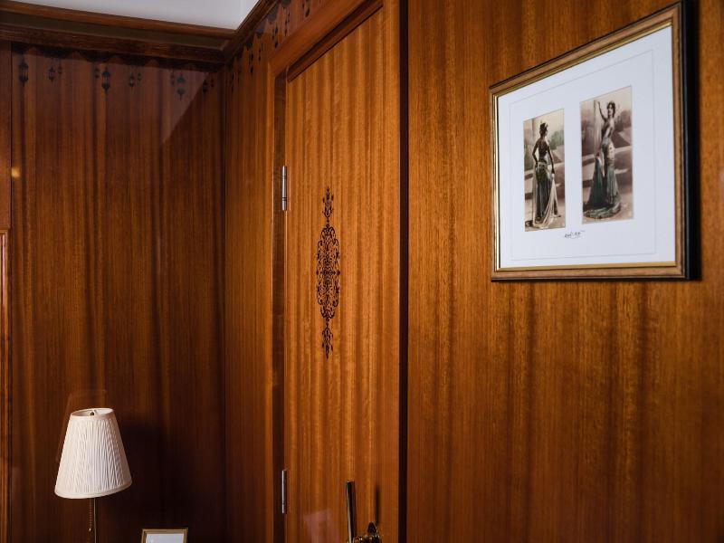 Hotel Du Train image