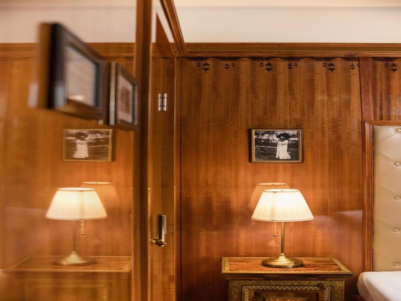 Hotel Du Train image