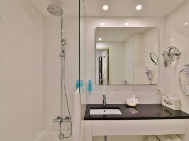Best Western Plus Cannes Riviera image