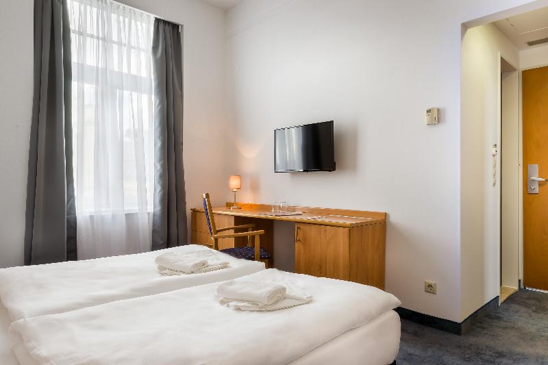 East City Hotel image