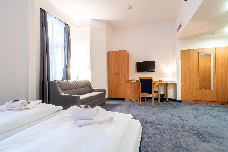 East City Hotel image