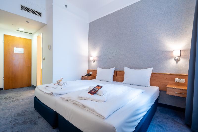 East City Hotel image