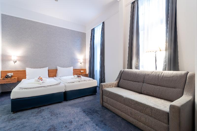 East City Hotel image