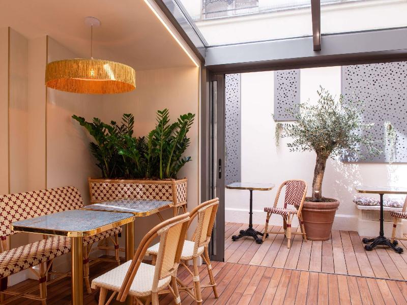 Mercure Paris Pigalle Sacre coeur image
