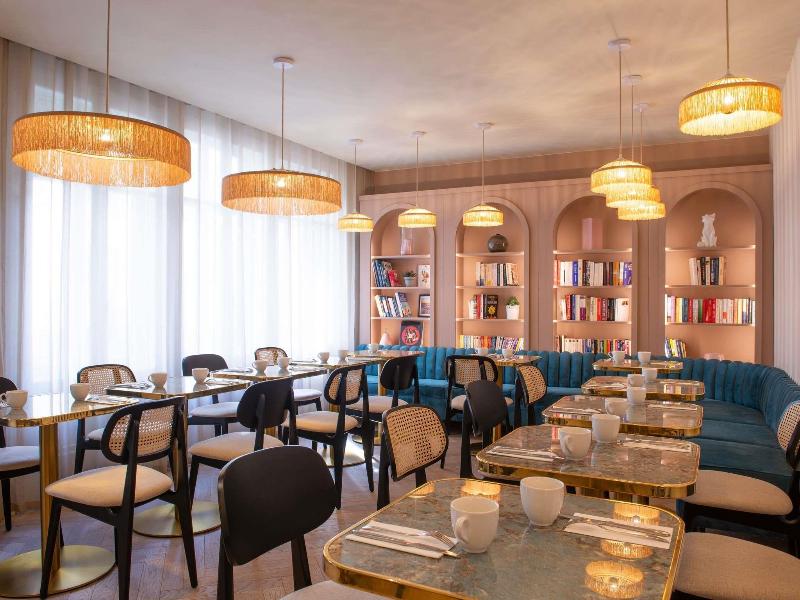 Mercure Paris Pigalle Sacre coeur image