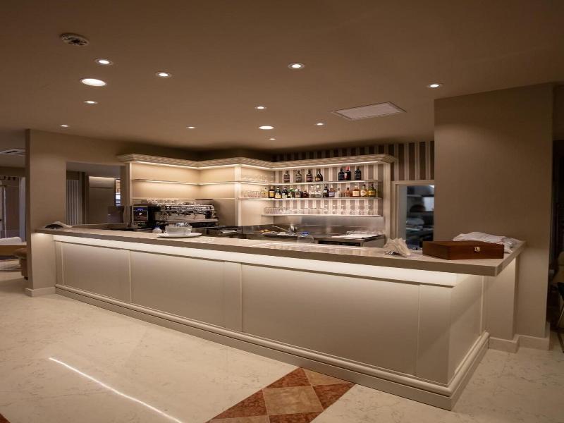 Zanhotel Regina image