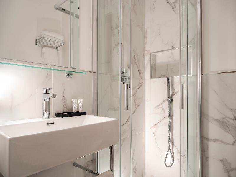 Re Enzo image