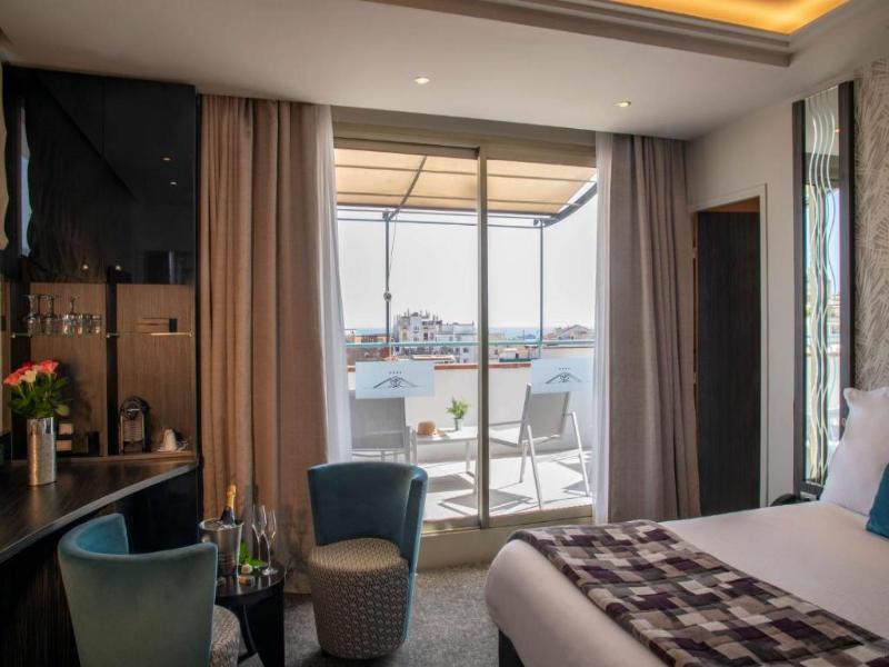 Hotel Mondial, BW Premier Collection image